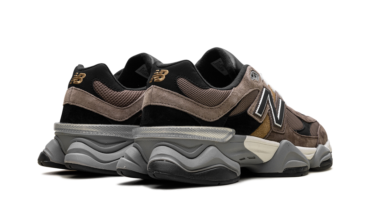Overkicks - New Balance 9060 Dark Mushroom (U9060FMB) - par completo