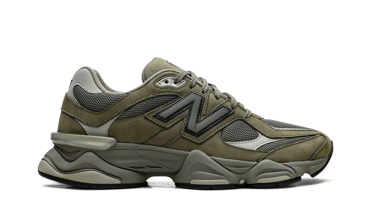 Overkicks - New Balance 9060 Dark Olivine (U9060ZGD) - detalle talón