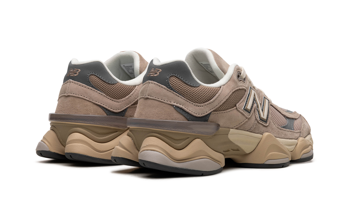 Overkicks - New Balance 9060 Driftwood Castlerock (U9060EEG) - par completo