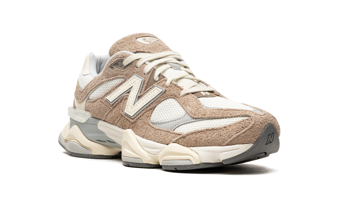 Overkicks - New Balance 9060 Driftwood Stone Pink Sea Salt (U9060HSB) - detalle upper
