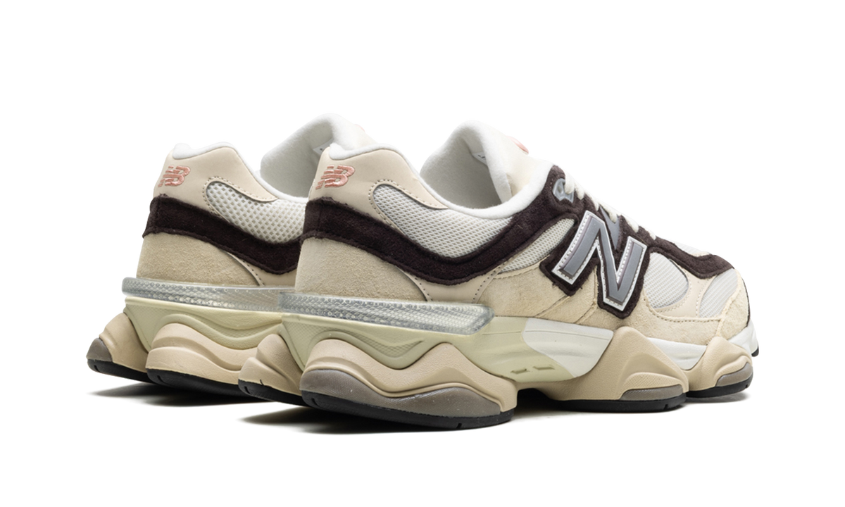 Overkicks - New Balance 9060 Emerging Brown (U9060FLP) - par completo