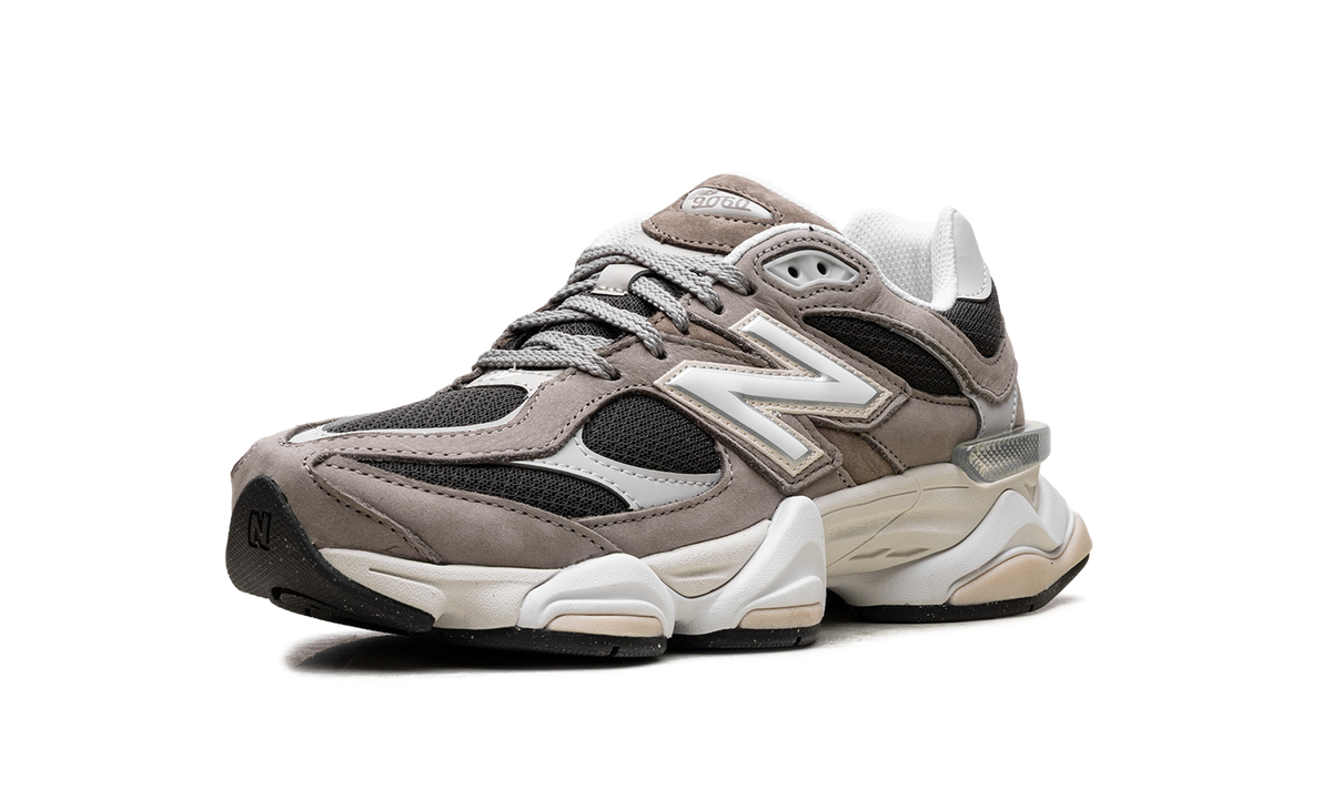 Overkicks - New Balance 9060 Fall Suedes Pack Arid Stone (U9060CTA) - detalle suela