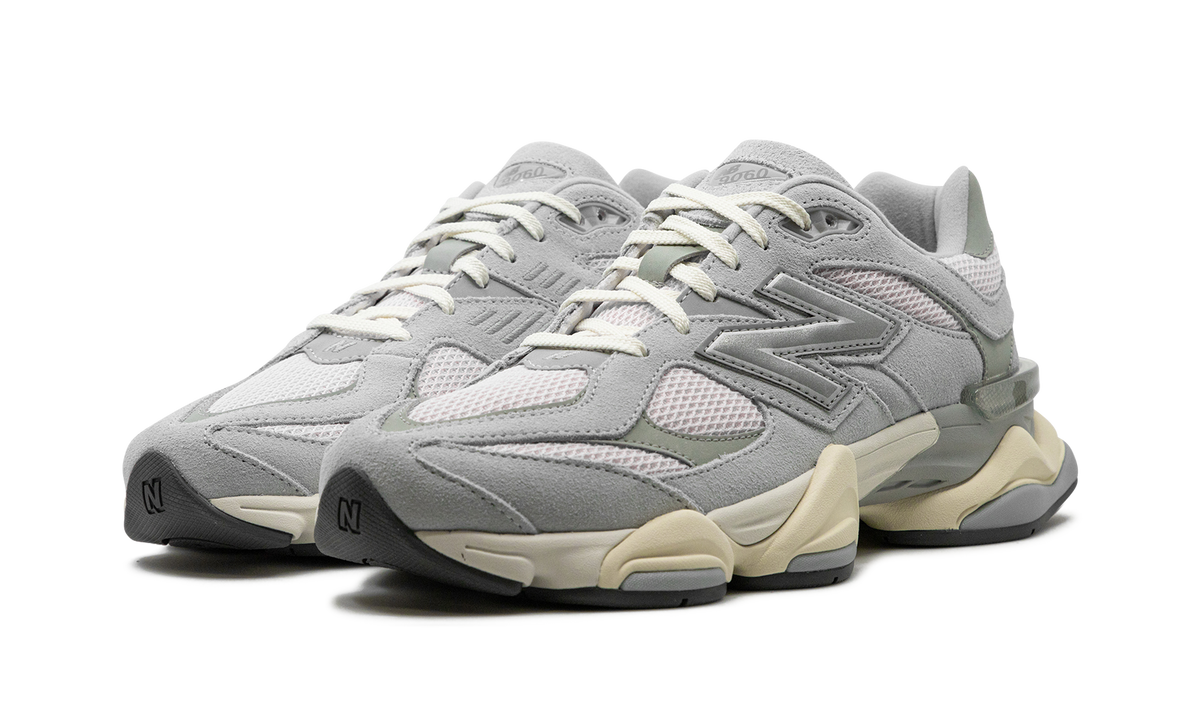 Overkicks - New Balance 9060 Granite Pink (U9060SFB) - vista trasera