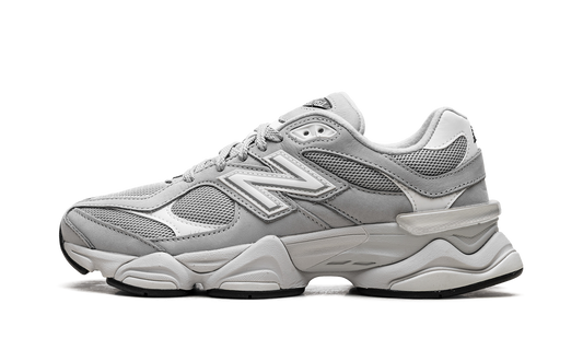 Overkicks - New Balance 9060 Light Grey Silver Metallic (U9060JRG) - vista lateral
