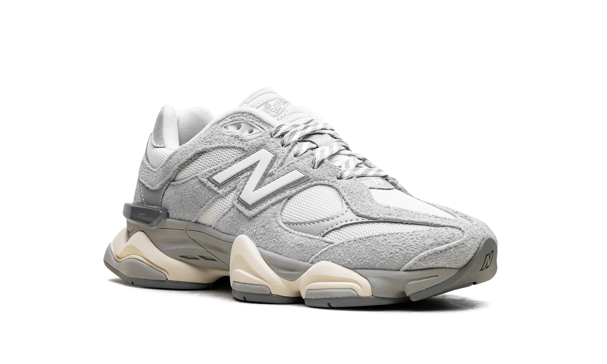 Overkicks - New Balance 9060 Light Grey White (U9060HX) - detalle lateral interior