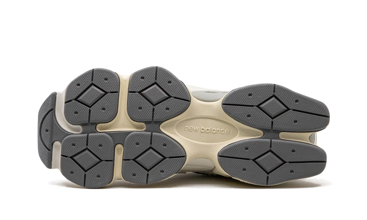 Overkicks - New Balance 9060 Moonbeam Sea Salt (U9060HSC) - detalle suela