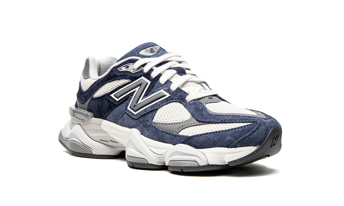 Overkicks - New Balance 9060 Natural Indigo (U9060IND) - detalle lateral interior