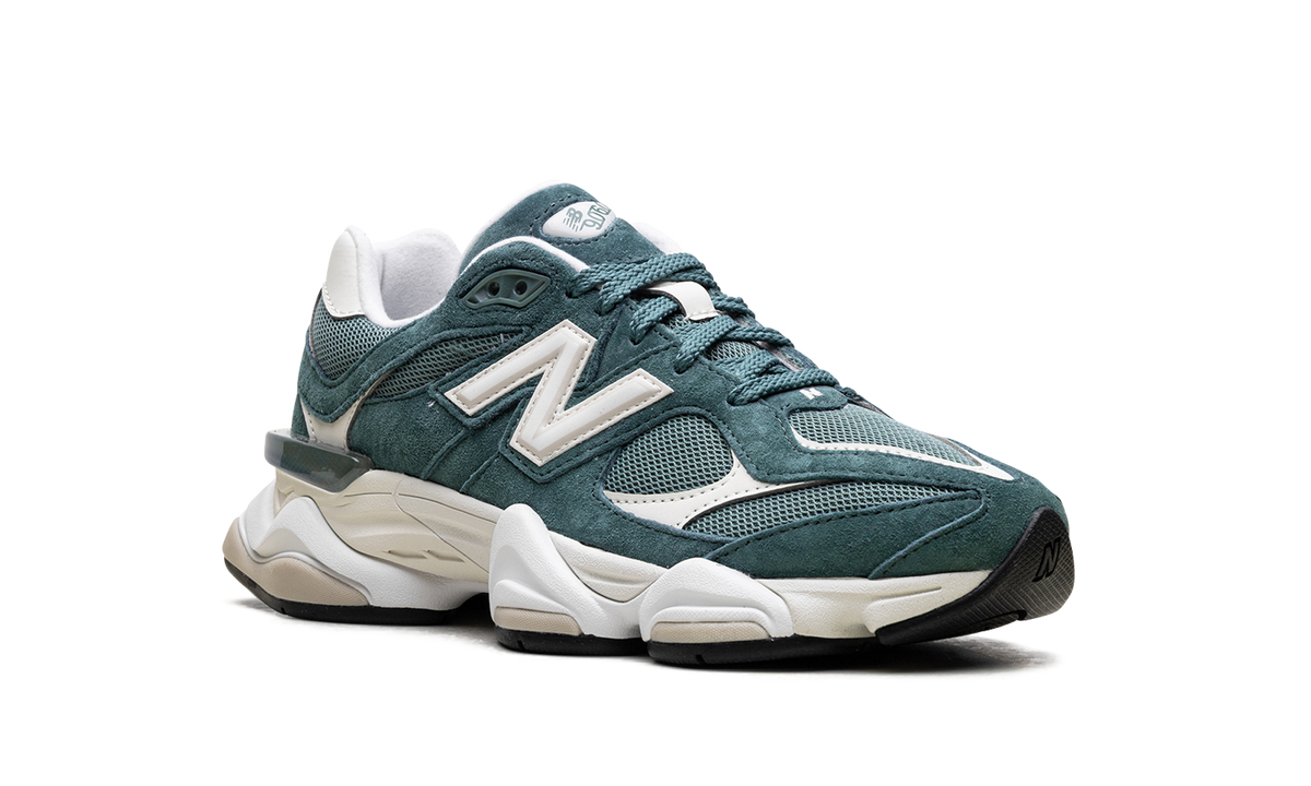 Overkicks - New Balance 9060 New Spruce Angora (U9060EEK) - detalle upper