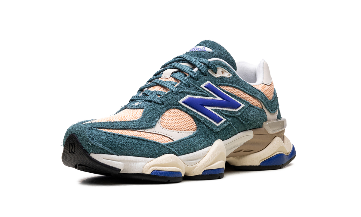 Overkicks - New Balance 9060 New Spruce Purple (U9060GEC) - detalle lateral