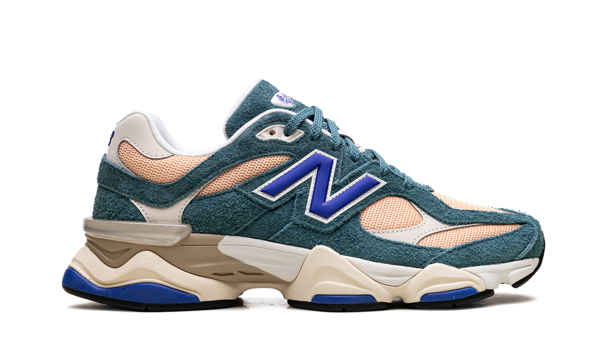 Overkicks - New Balance 9060 New Spruce Purple (U9060GEC) - vista superior