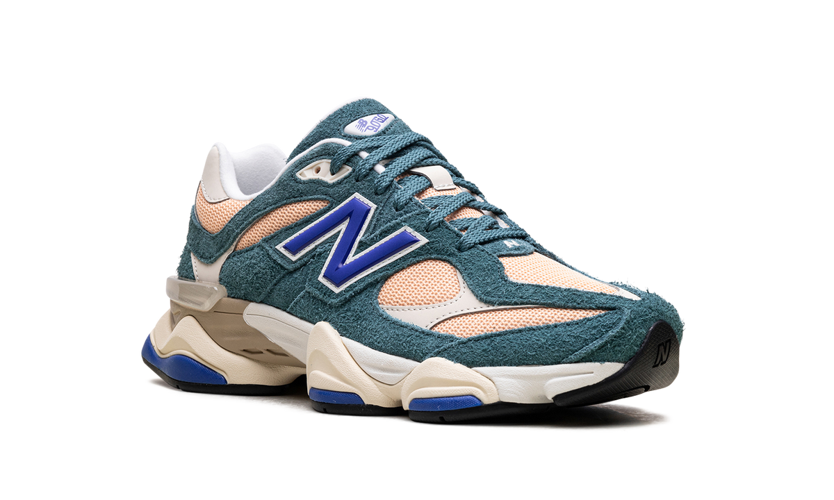 Overkicks - New Balance 9060 New Spruce Purple (U9060GEC) - detalle upper