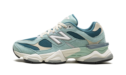 Overkicks - New Balance 9060 New Spruce Salt Marsh (U9060FG) - vista lateral