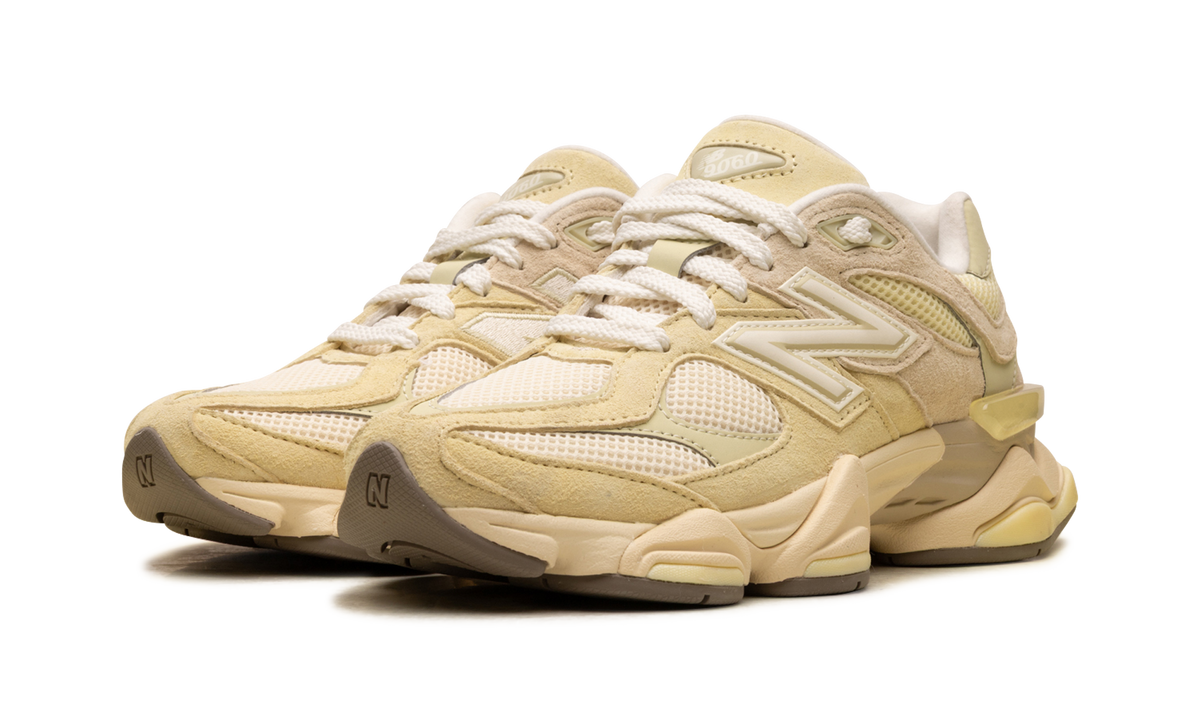 Overkicks - New Balance 9060 Parchement (U9060EEN) - vista trasera