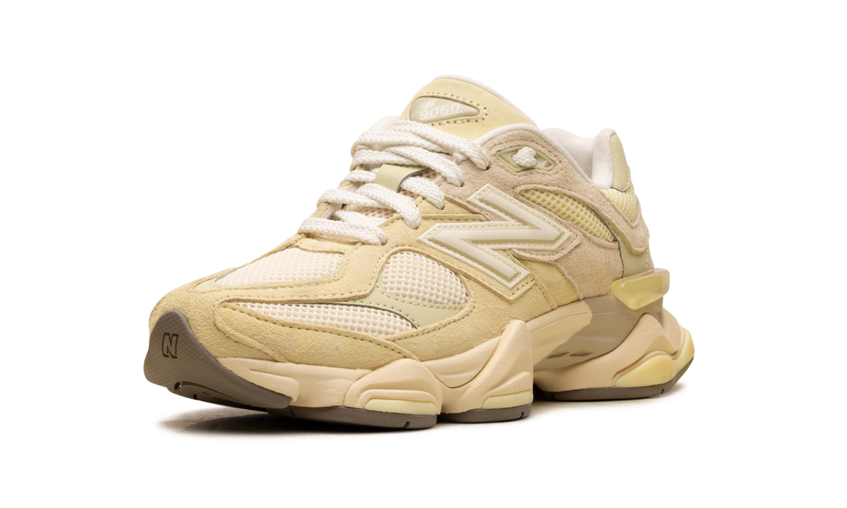 Overkicks - New Balance 9060 Parchement (U9060EEN) - detalle suela