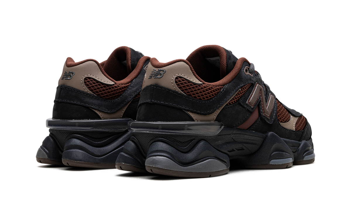 Overkicks - New Balance 9060 Phantom Rich Oak (U9060RFB) - par completo