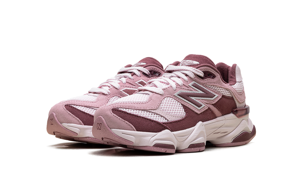 Overkicks - New Balance 9060 Pink Granite Washed Burgundy (GC9060EP) - vista trasera