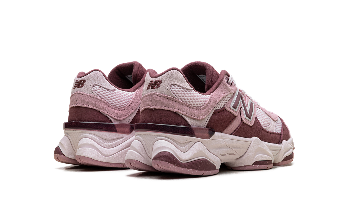 Overkicks - New Balance 9060 Pink Granite Washed Burgundy (GC9060EP) - par completo