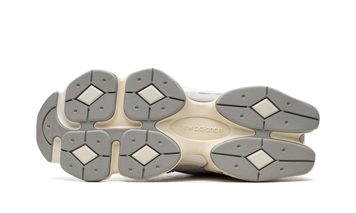 Overkicks - New Balance 9060 Quartz Grey (U9060HSA) - detalle suela