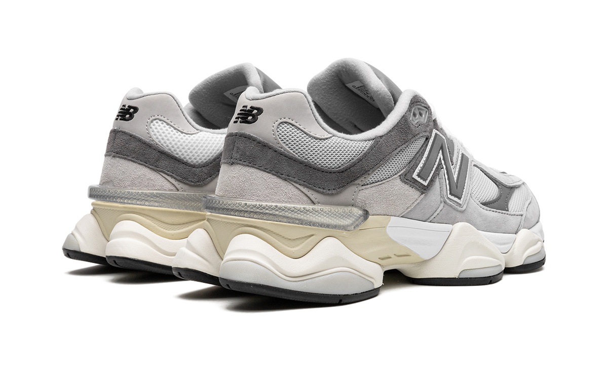 Overkicks - New Balance 9060 Rain Cloud Grey (U9060GRY) - par completo