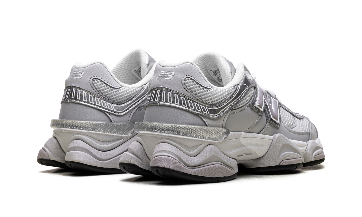 Overkicks - New Balance 9060 Raincloud Truffle Salt (U90606MU) - par completo