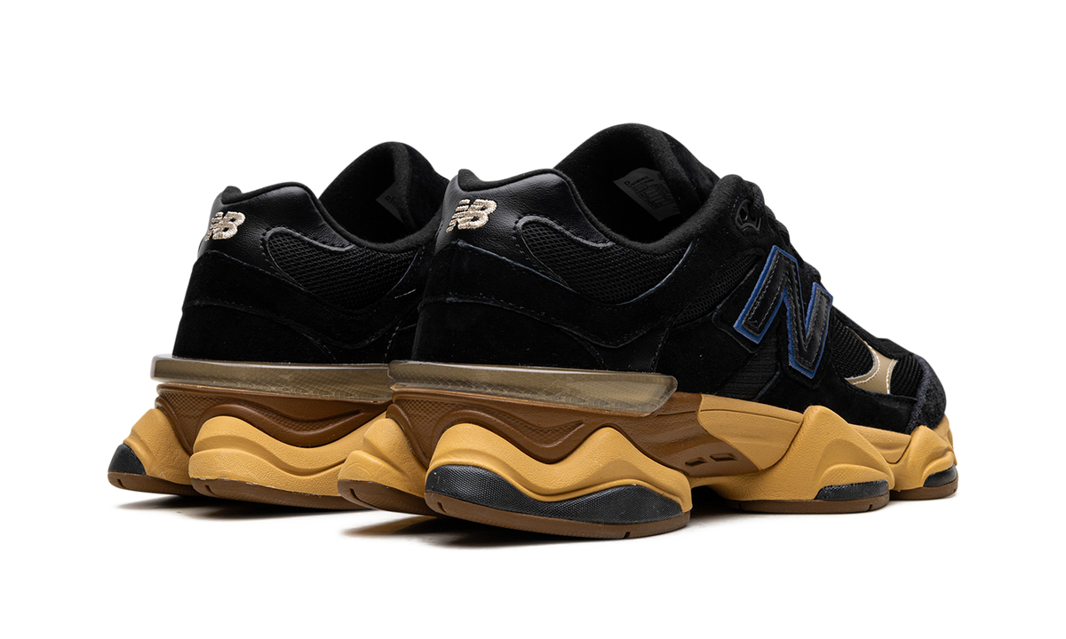 Overkicks - New Balance 9060 Randomevent The Sweetness of Kin (U9060RE) - par completo
