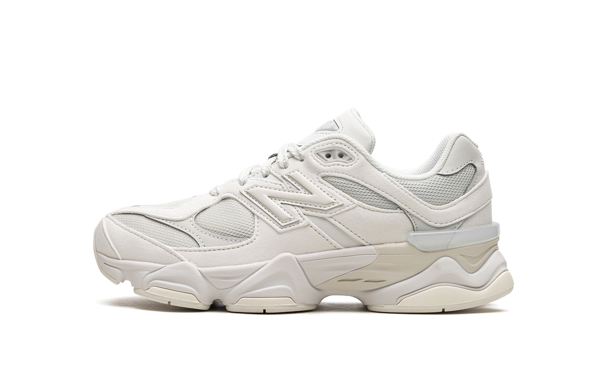 Overkicks - New Balance 9060 Reflection (GC9060LL) - vista lateral