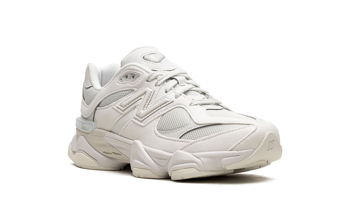 Overkicks - New Balance 9060 Reflection (GC9060LL) - detalle upper