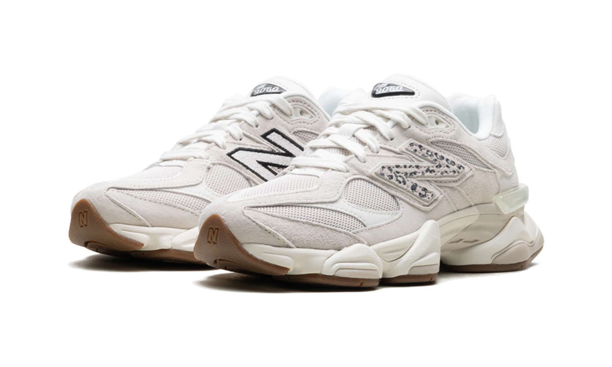 Overkicks - New Balance 9060 Sea Salt Leopard Print (U9060ASP) - vista trasera