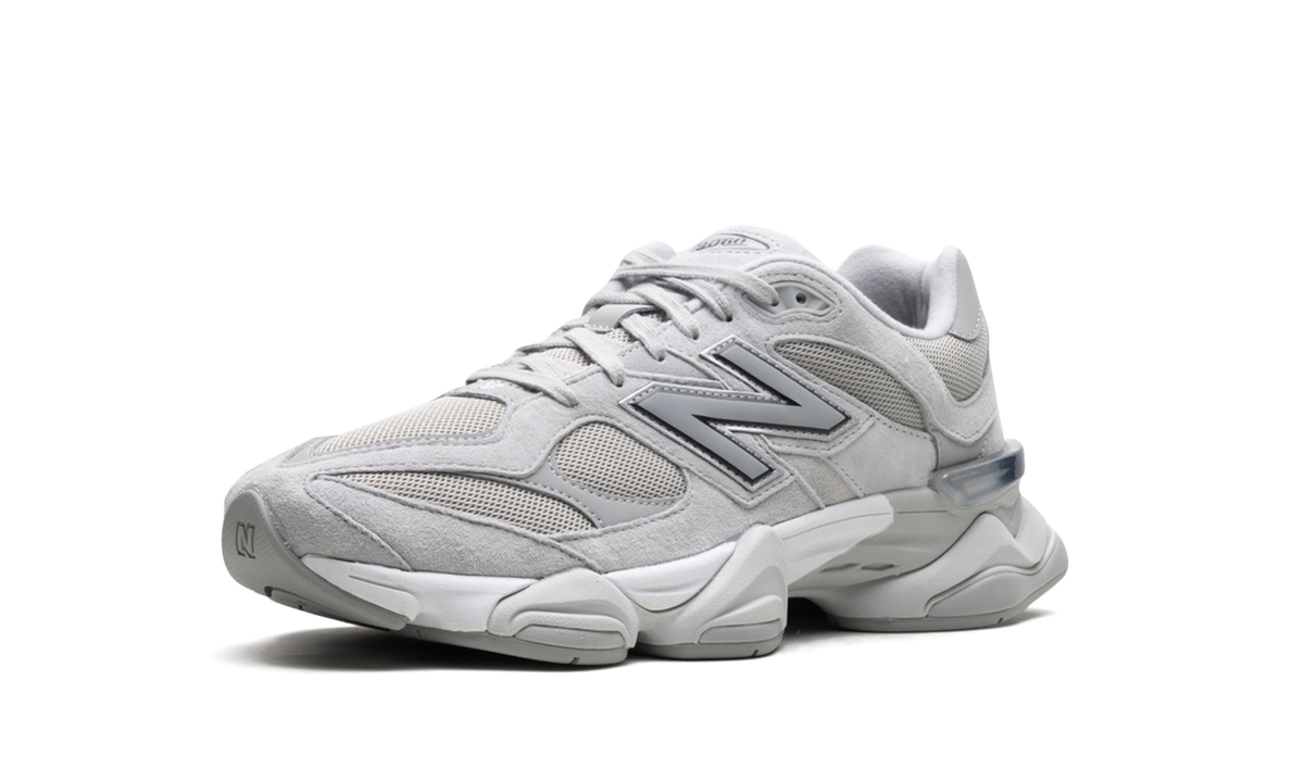 Overkicks - New Balance 9060 Silver Metallic Grey (U9060JGR) - detalle suela