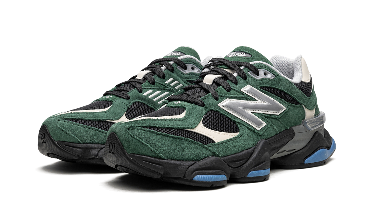 Overkicks - New Balance 9060 Team Forest Green (U9060VRA) - vista trasera