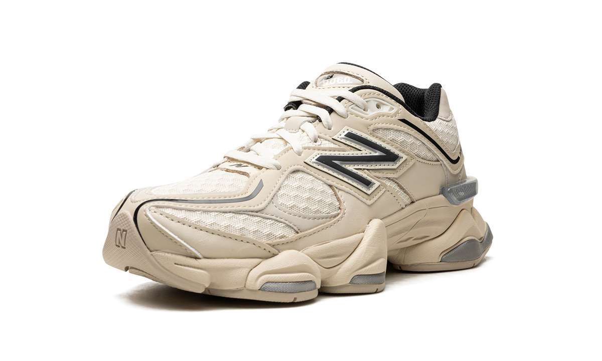 Overkicks - New Balance 9060 Turtledove Black Silver Metallic (U9060DUA) - detalle suela