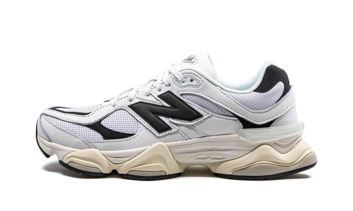 Overkicks - New Balance 9060 White Black (U9060AAB) - vista lateral