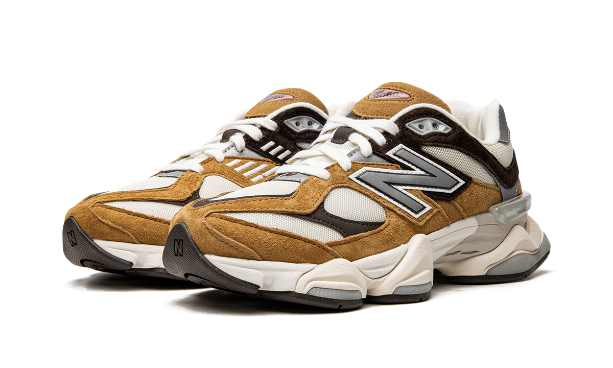 Overkicks - New Balance 9060 Workwear (U9060WOR) - vista trasera