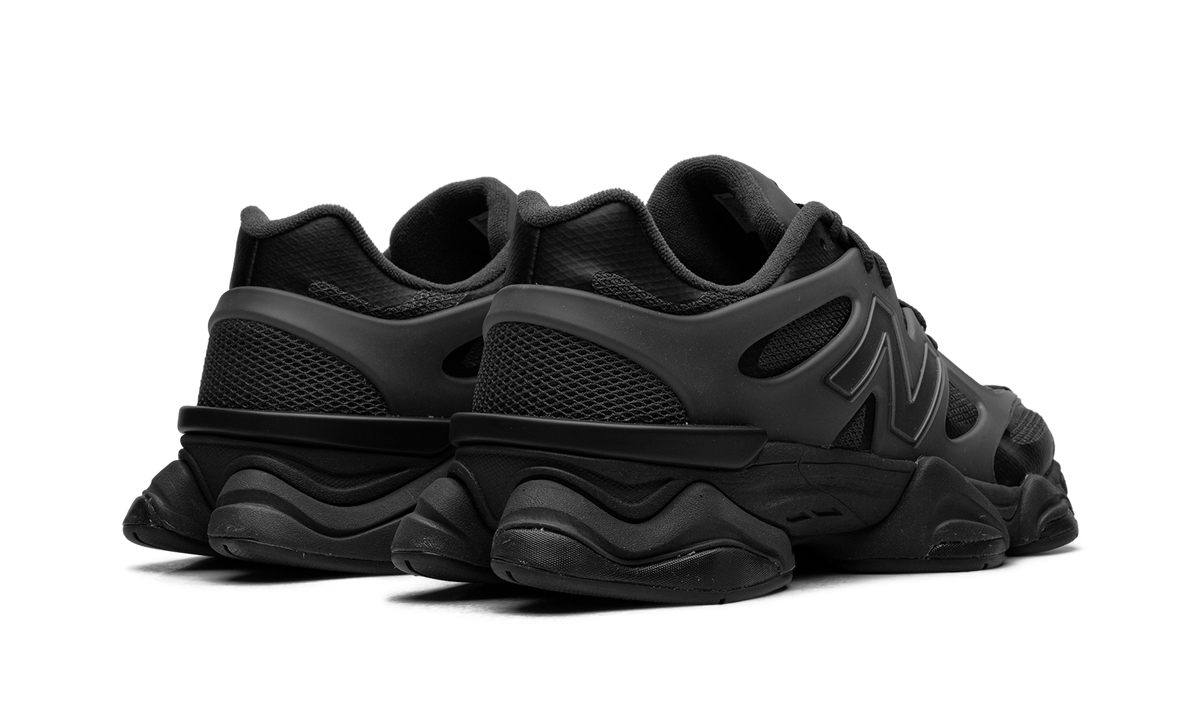 Overkicks - New Balance 9060 X Black Cement (U9060IAA) - par completo