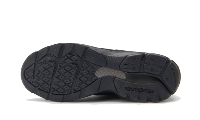Overkicks - New Balance 920 MiUK Black Grey (M920BLK) - par completo