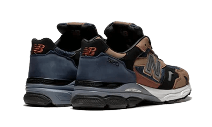 Overkicks - New Balance 920 MiUK Navy Beige Black (M920INV) - par completo