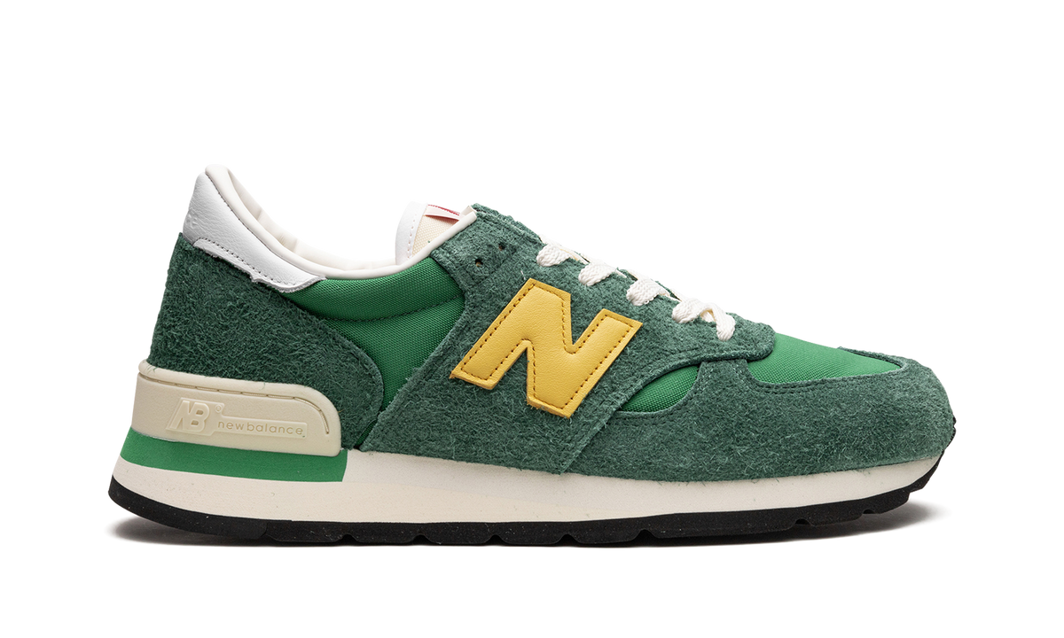 Overkicks - New Balance 990v1 MiUSA Green Gold (M990GG1) - detalle talón