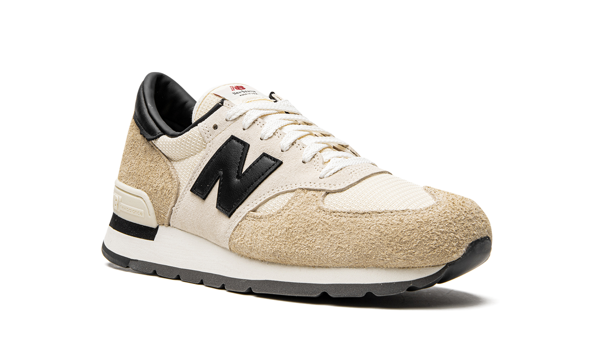 Overkicks - New Balance 990v1 MiUSA Teddy Santis Macadamia Nut (M990AD1) - detalle lateral interior