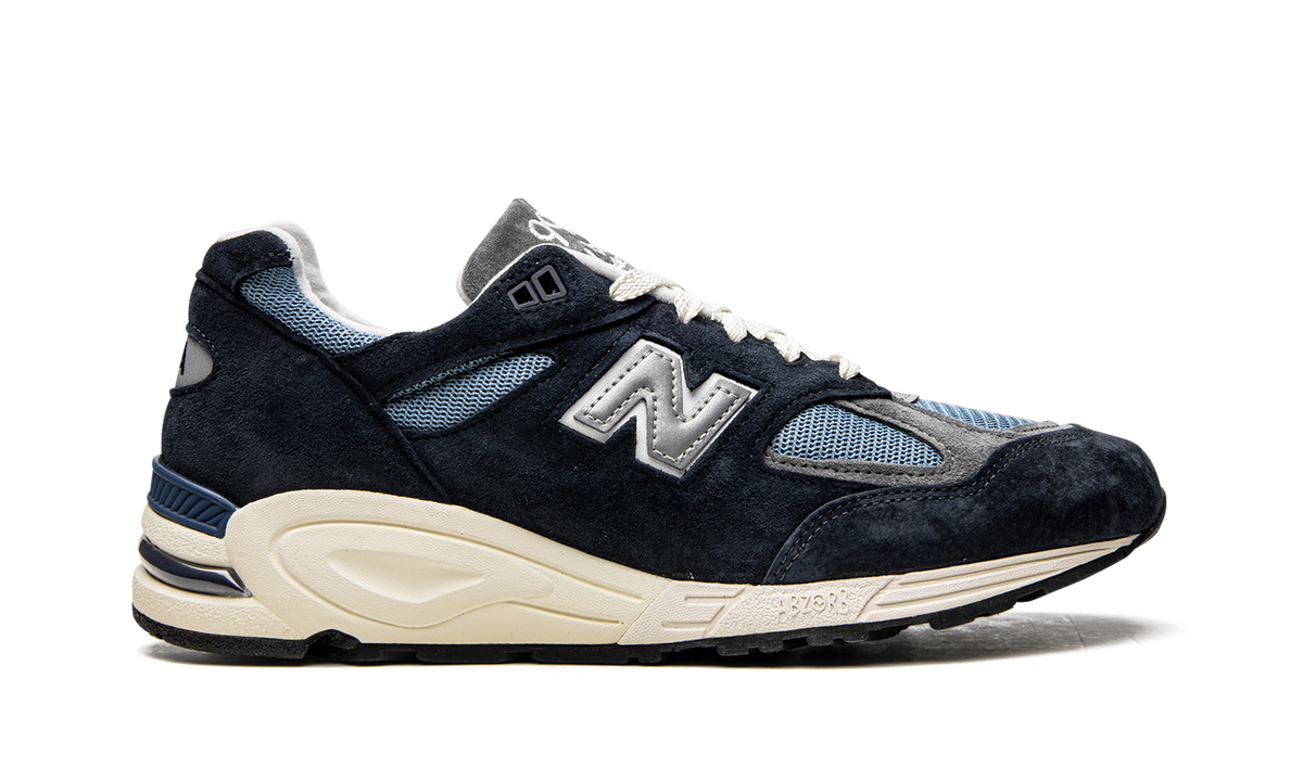 Overkicks - New Balance 990v2 MiUSA Teddy Santis Navy Castlerock (M990TB2) - detalle talón