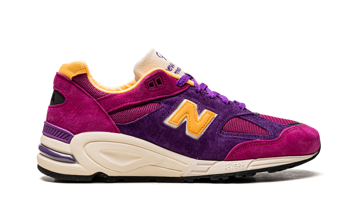 Overkicks - New Balance 990v2 MiUSA Teddy Santis Purple Yellow (M990PY2) - detalle talón