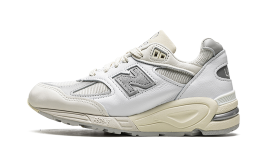 Overkicks - New Balance 990v2 MiUSA Teddy Santis Sea Salt (M990TC2) - vista lateral