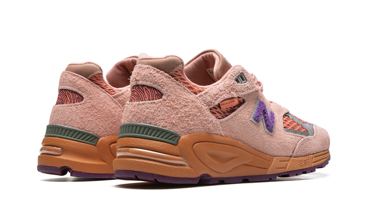Overkicks - New Balance 990v2 Salehe Bembury Sand Be The Time (M990SB2) - par completo