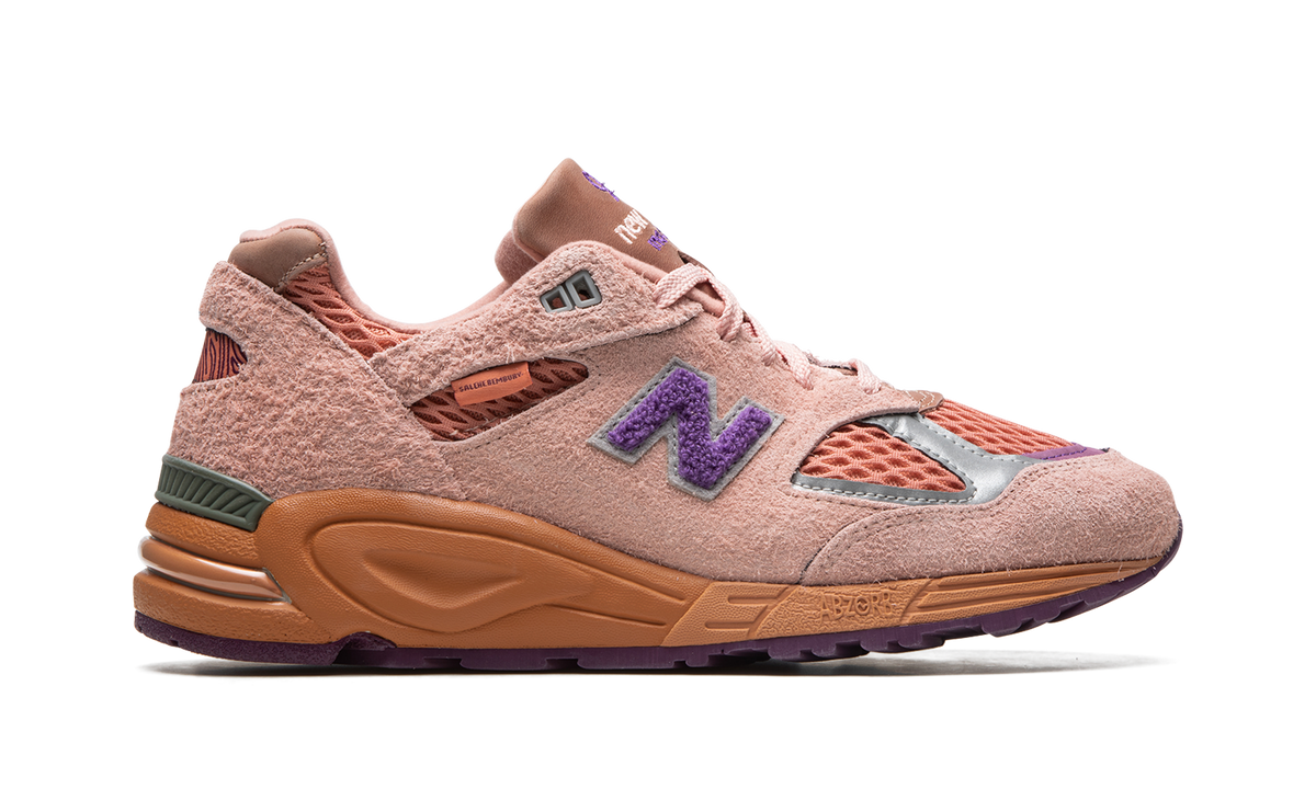 Overkicks - New Balance 990v2 Salehe Bembury Sand Be The Time (M990SB2) - detalle talón