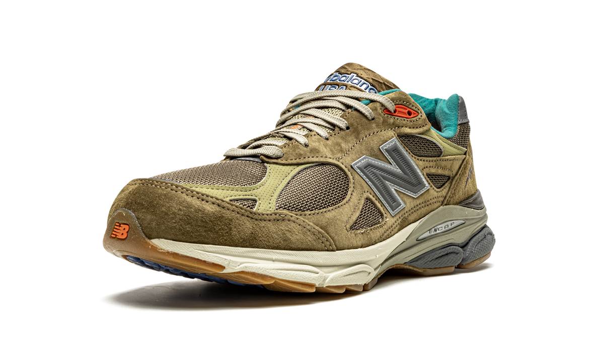 Overkicks - New Balance 990v3 MiUSA Bodega Here To Stay (M990BD3) - detalle suela
