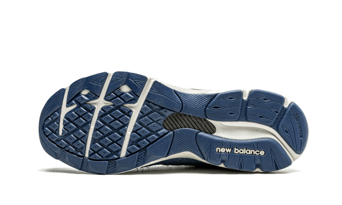Overkicks - New Balance 990v3 MiUSA Levis Denim (M990LI3) - detalle suela