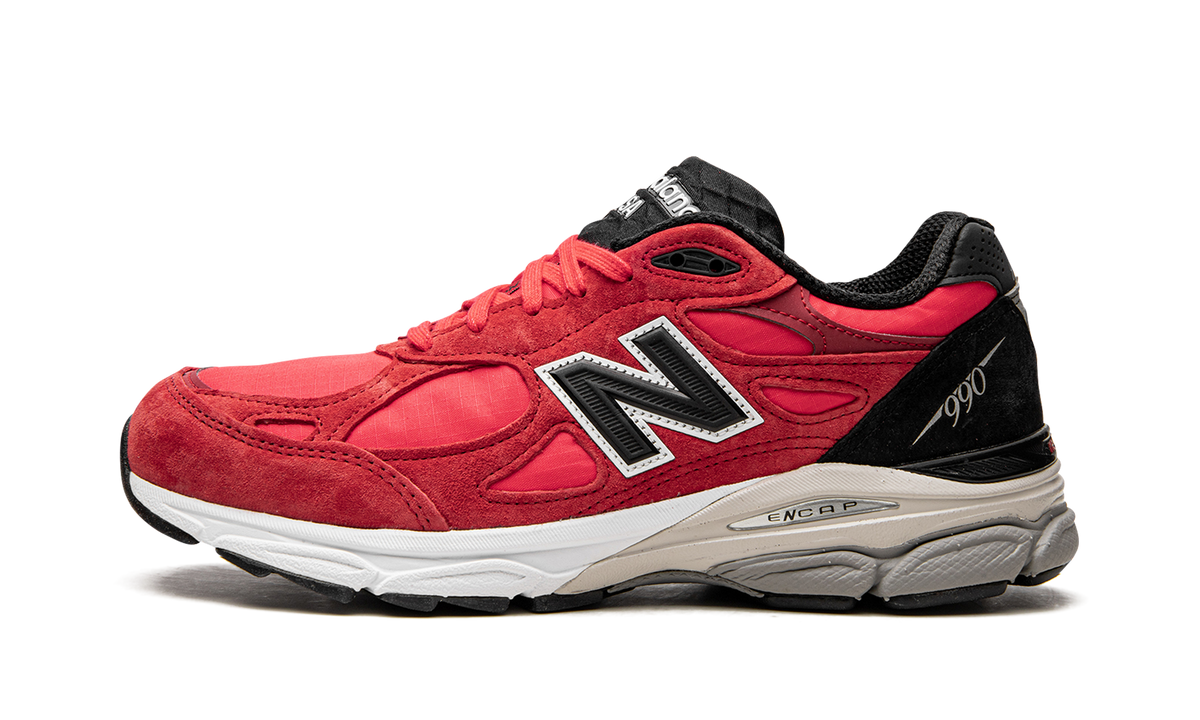 Overkicks - New Balance 990v3 MiUSA Red Suede (M990PL3) - vista lateral