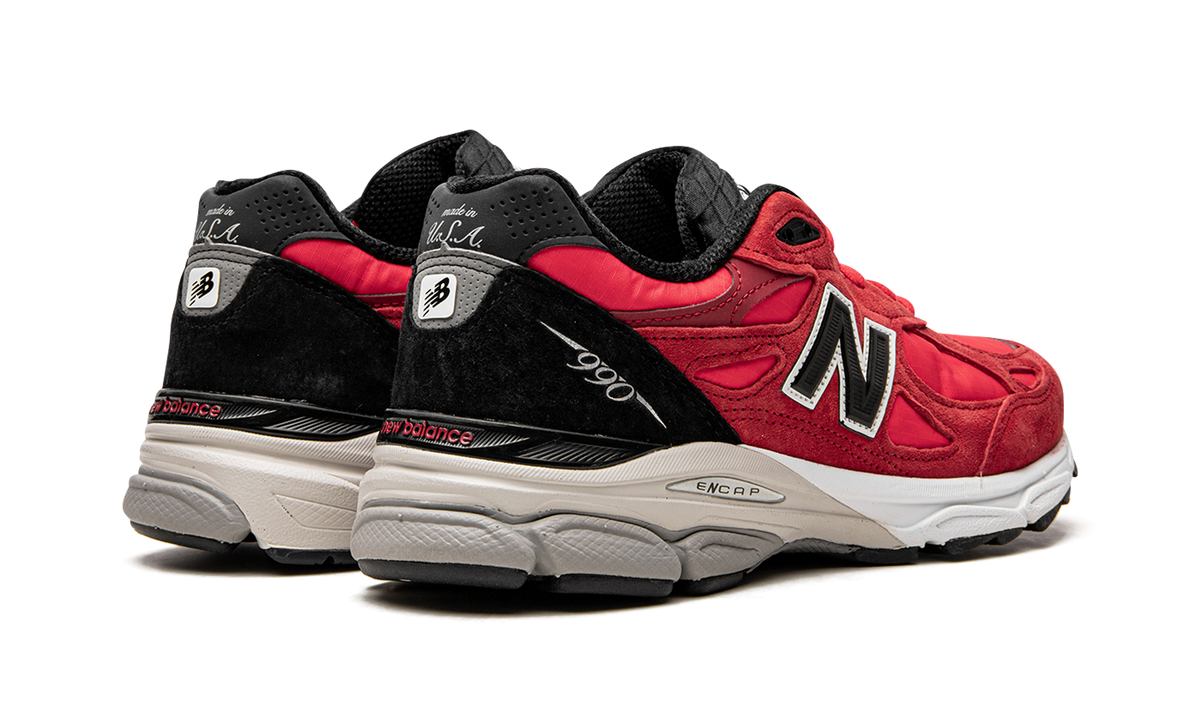 Overkicks - New Balance 990v3 MiUSA Red Suede (M990PL3) - par completo