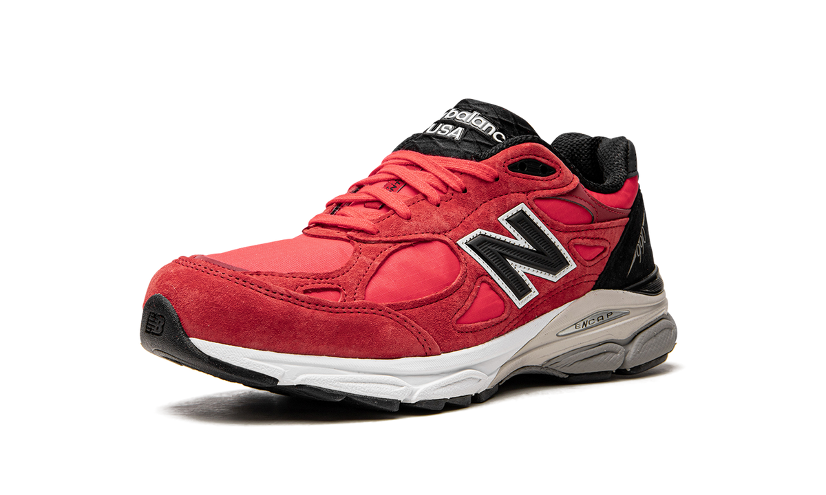 Overkicks - New Balance 990v3 MiUSA Red Suede (M990PL3) - detalle suela