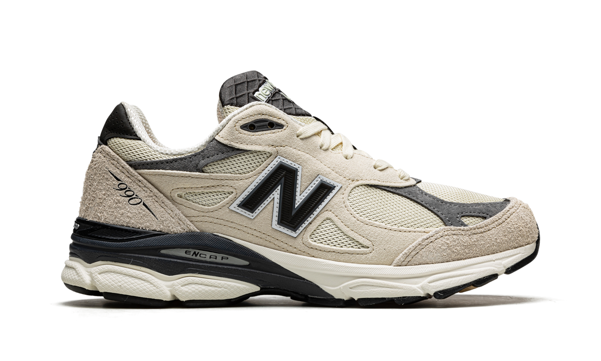 Overkicks - New Balance 990v3 MiUSA Teddy Santis Moonbeam (M990AD3) - detalle talón