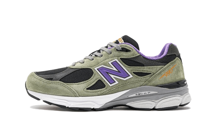 Overkicks - New Balance 990v3 MiUSA Teddy Santis Olive Leaf (M990TC3) - vista lateral